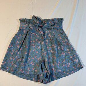 NWT Pretty Little Thing High Rise Floral Shorts